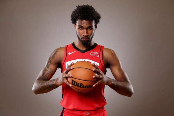 火箭续约风暴！杜兰特降薪博弈，伊森1.22亿底线，休斯顿薪资困局待破